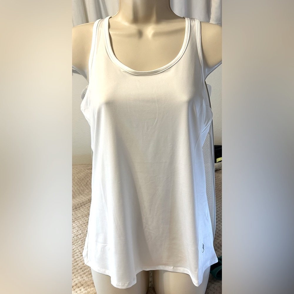 NWOT-Icy Zone Workout Tank With Keyhole Cut Out In Back. Size Small.